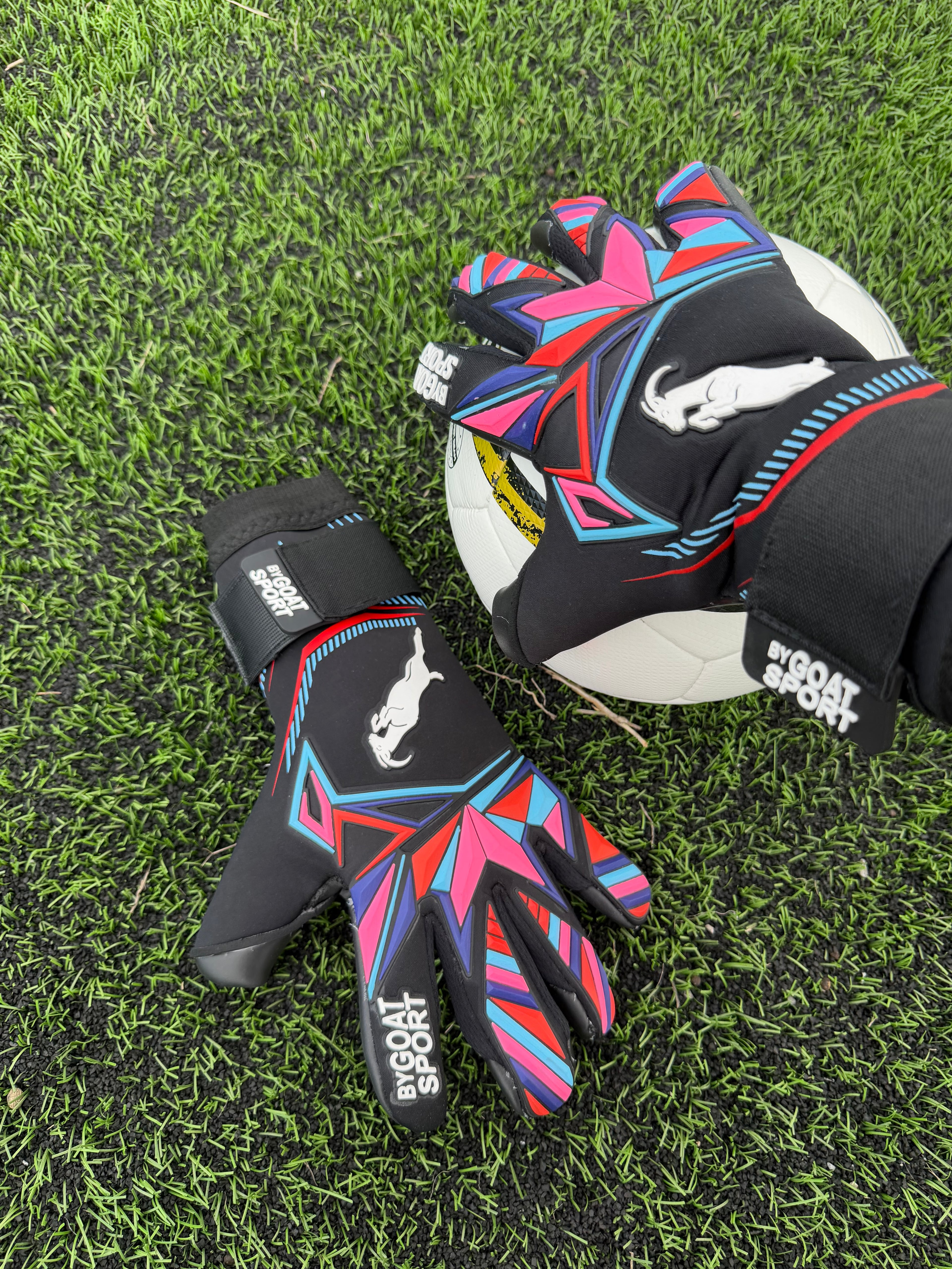 By Goat Sport PRO BLAZE GOALKEEPER GLOVES